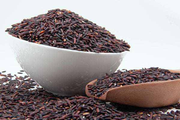 Nga Cheik – Organic unpolished everyday table rice with a rich, earthy flavor and sticky texture, priced at ₹315 per kg