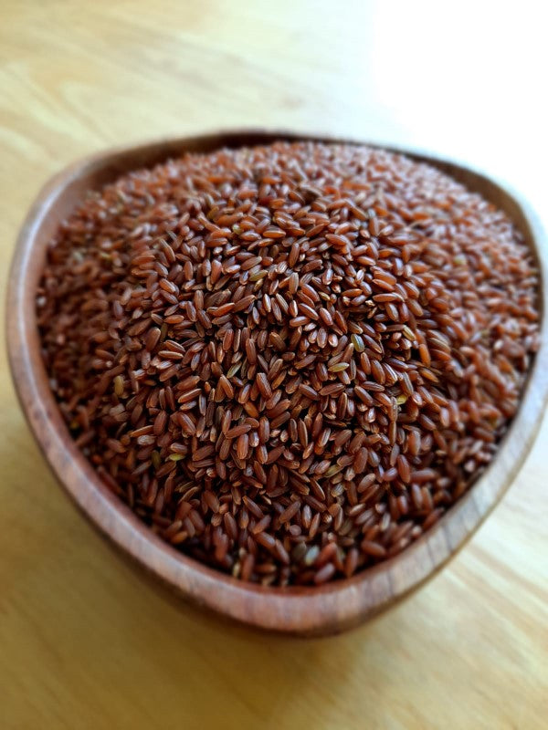 Rakthashali Organic Unpolished Red Rice – rare Ayurvedic rice variety, high in protein and nutrients, ideal for holistic wellness, priced at ₹225 per kg